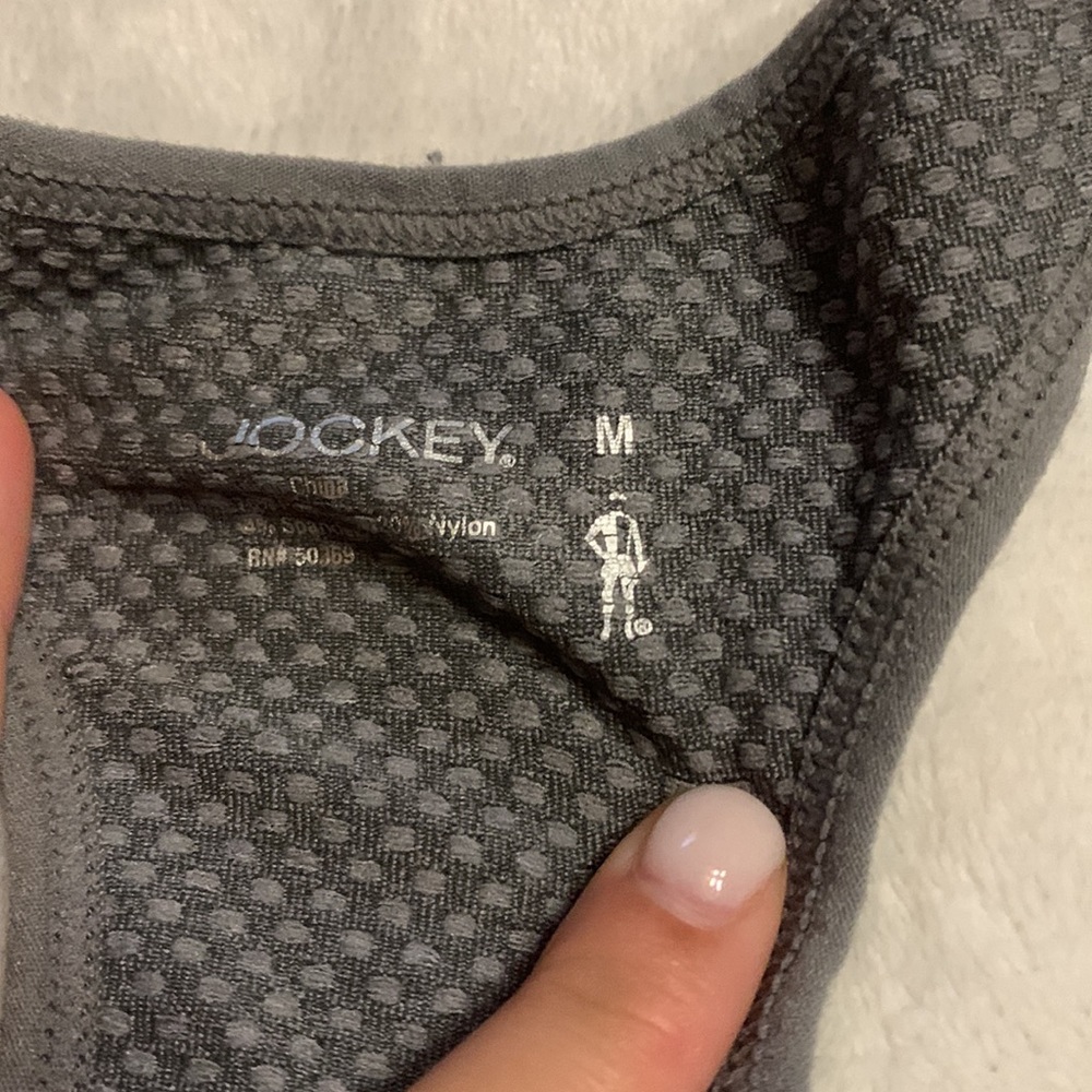 Sport bras - Picture 3 of 6